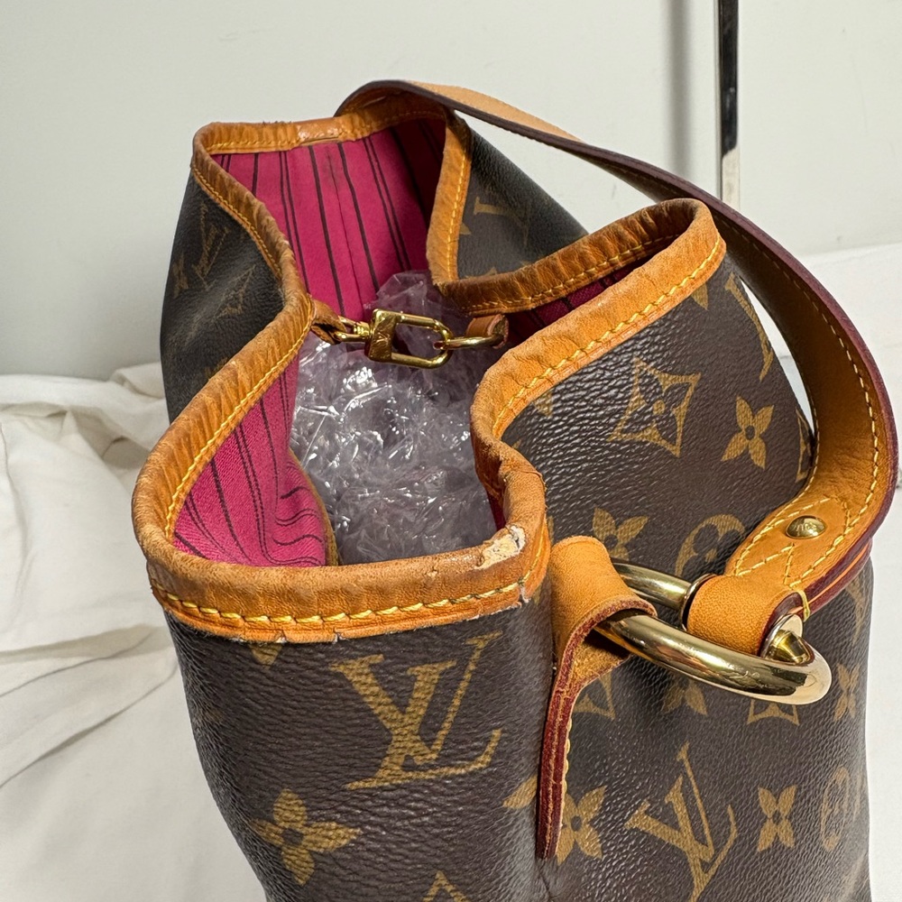 Authentic LOUIS VUITTON delightful p.m. shoulder bag with certificate - Picture 10 of 13